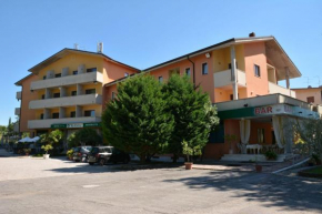 Гостиница Hotel La Carica  Пастренго